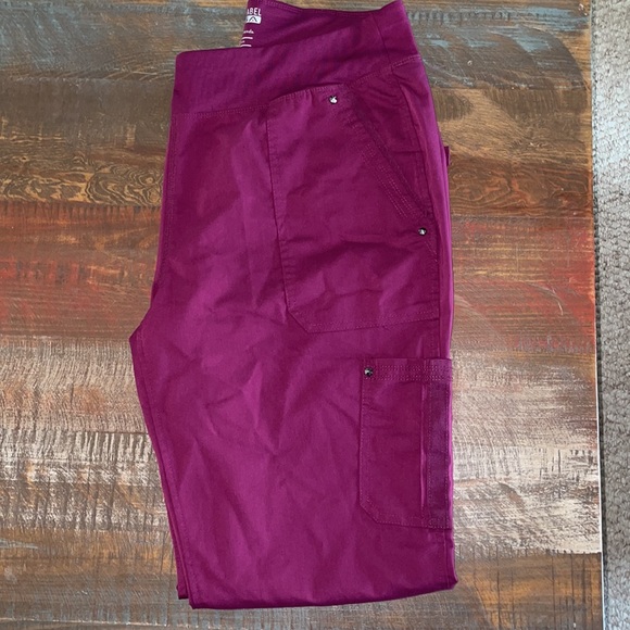 Women’s Burgundy Purple Label Scrub Set Size Large - Picture 5 of 7